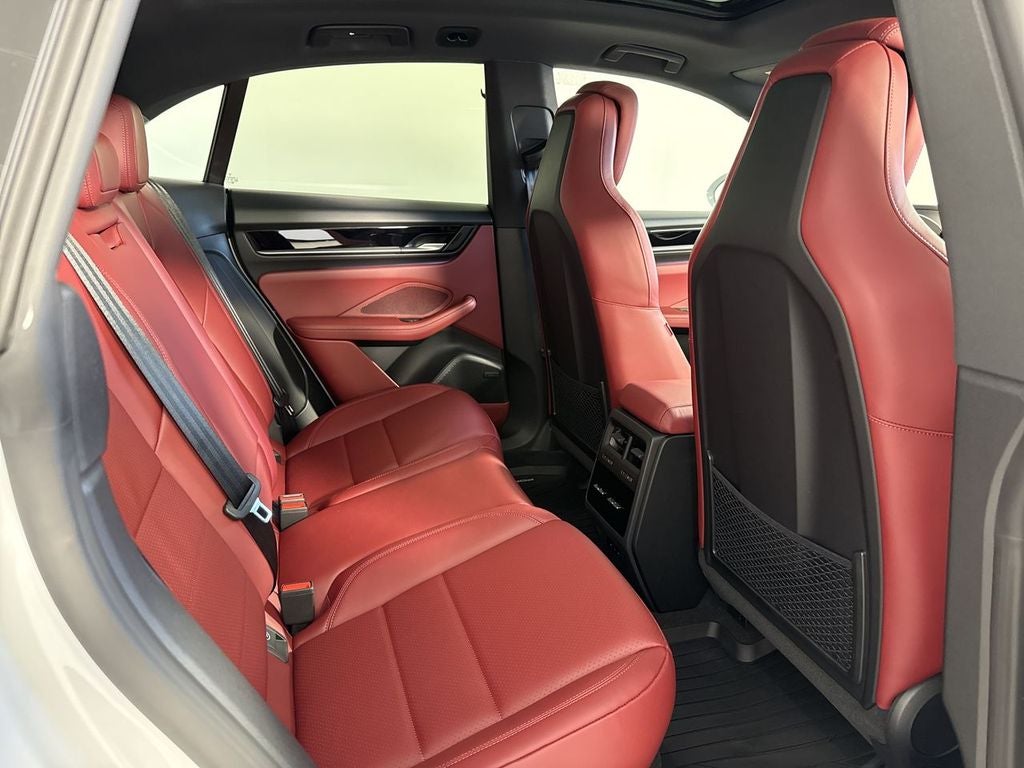 2026 Porsche Macan Electric Electric 4