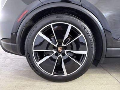 2025 Porsche Macan Electric Electric 4