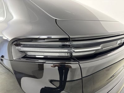 2025 Porsche Macan Electric Electric 4