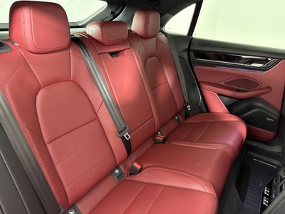 2025 Porsche Macan Electric Electric 4