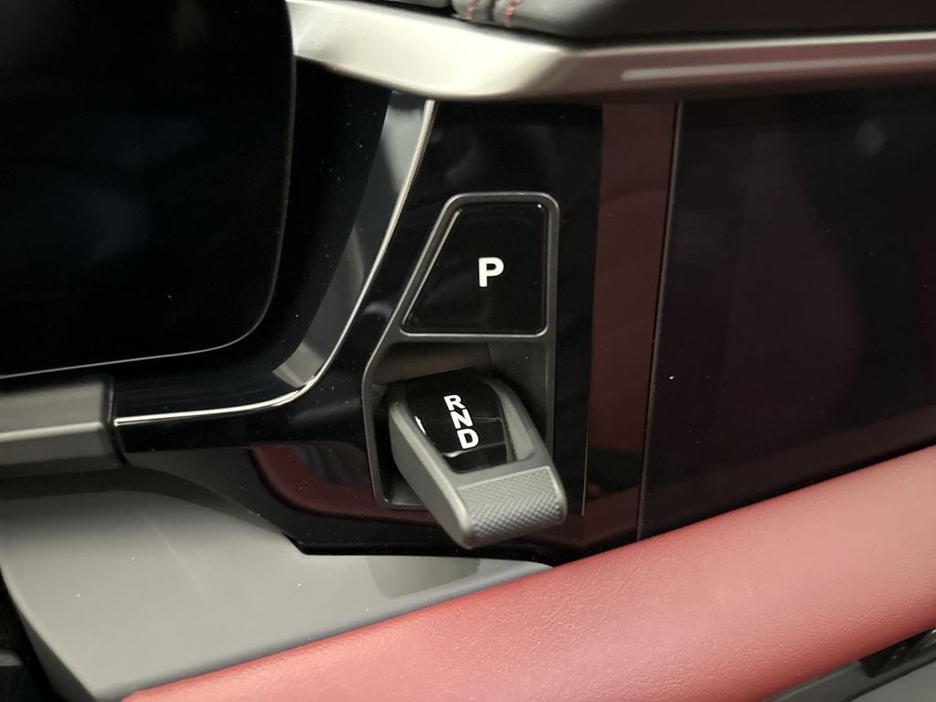 2025 Porsche Macan Electric Electric 4