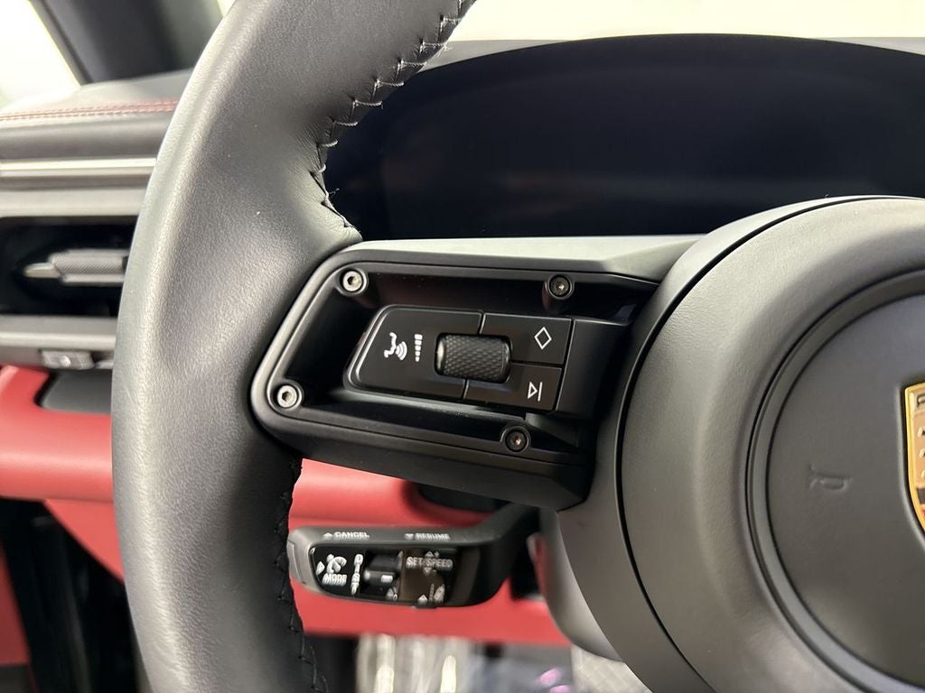 2025 Porsche Macan Electric Electric 4