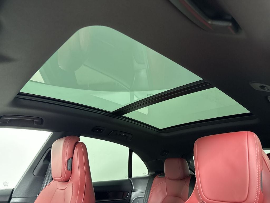 2025 Porsche Macan Electric Electric 4