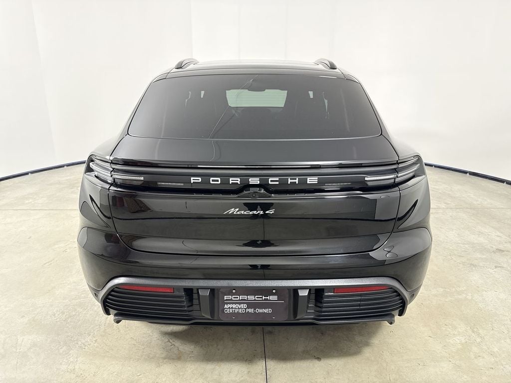 2025 Porsche Macan Electric Electric 4