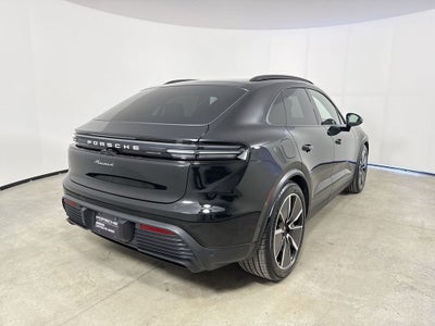 2025 Porsche Macan Electric Electric 4