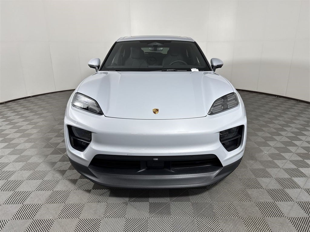 2025 Porsche Macan Electric Electric 4