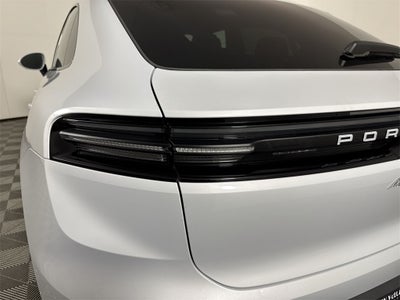 2025 Porsche Macan Electric Electric 4