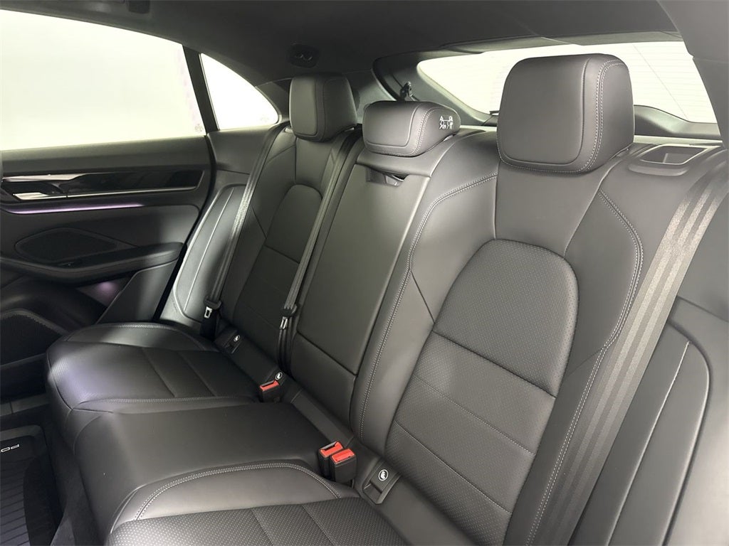 2025 Porsche Macan Electric Electric 4