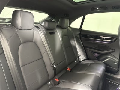 2025 Porsche Macan Electric Electric 4