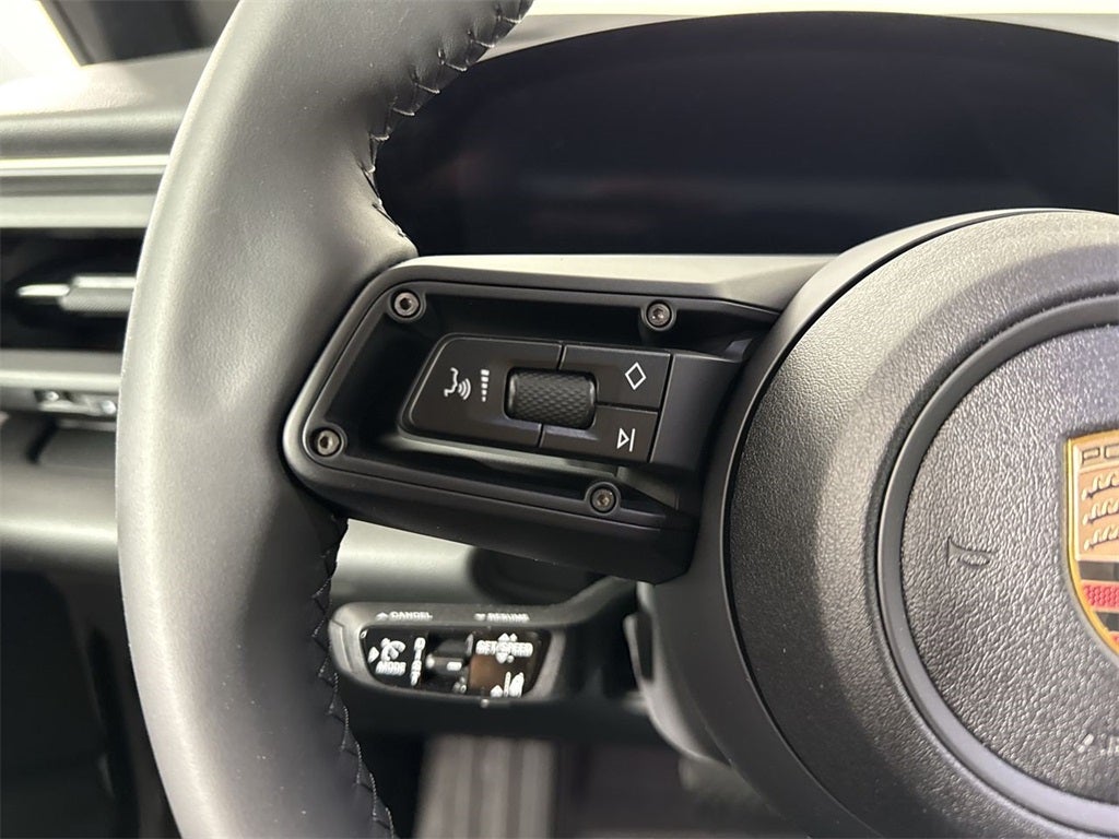 2025 Porsche Macan Electric Electric 4