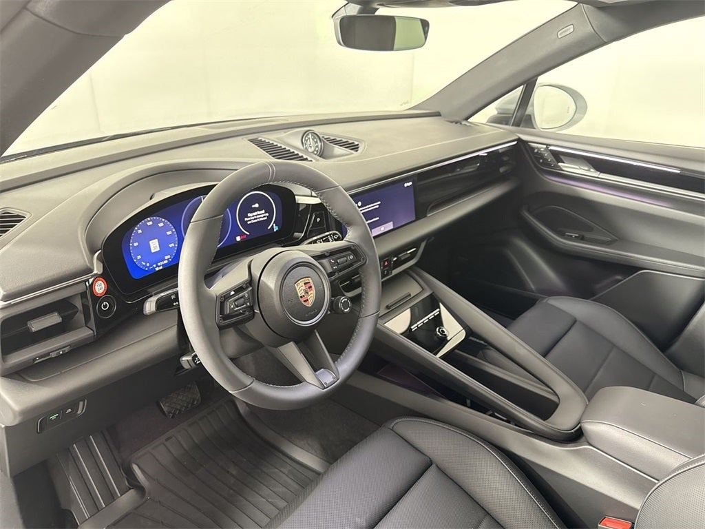 2025 Porsche Macan Electric Electric 4