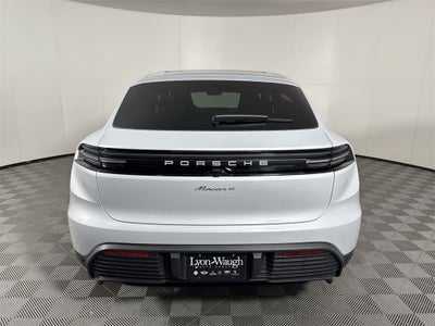2025 Porsche Macan Electric Electric 4
