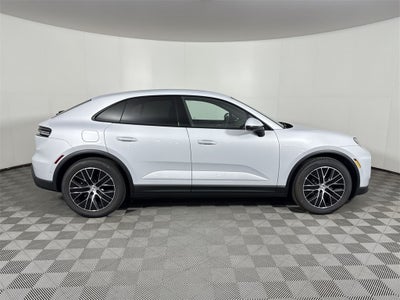 2025 Porsche Macan Electric Electric 4