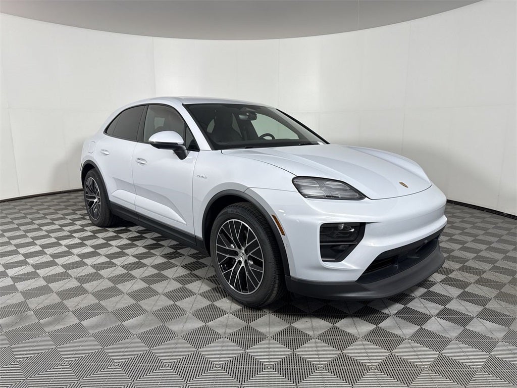 2025 Porsche Macan Electric Electric 4
