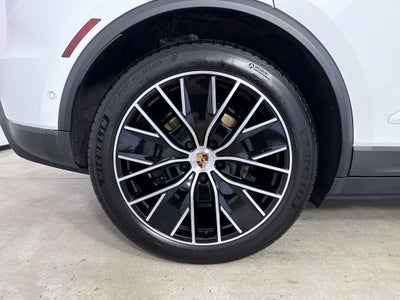 2025 Porsche Macan Electric Electric 4