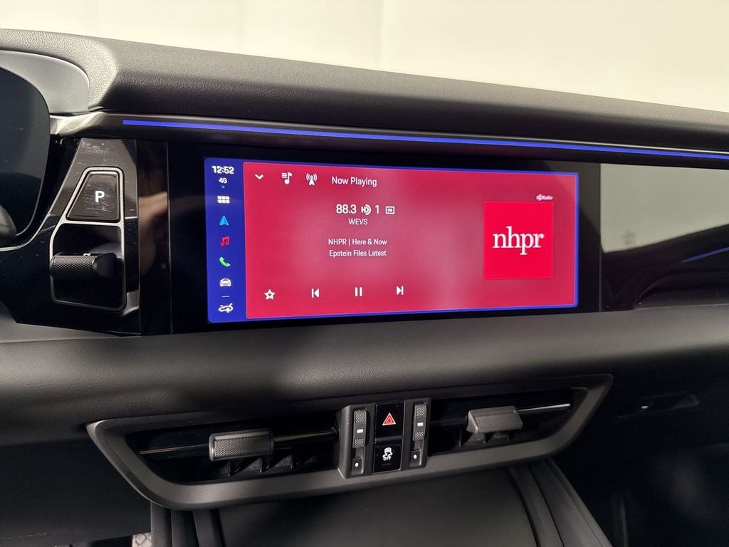 2025 Porsche Macan Electric Electric 4