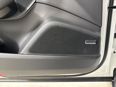 2025 Porsche Macan Electric Electric 4