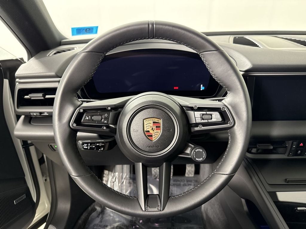 2025 Porsche Macan Electric Electric 4