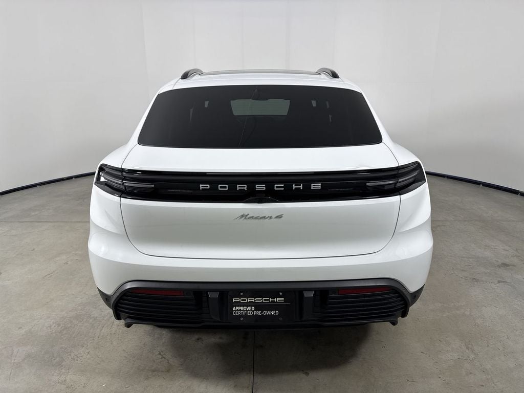 2025 Porsche Macan Electric Electric 4