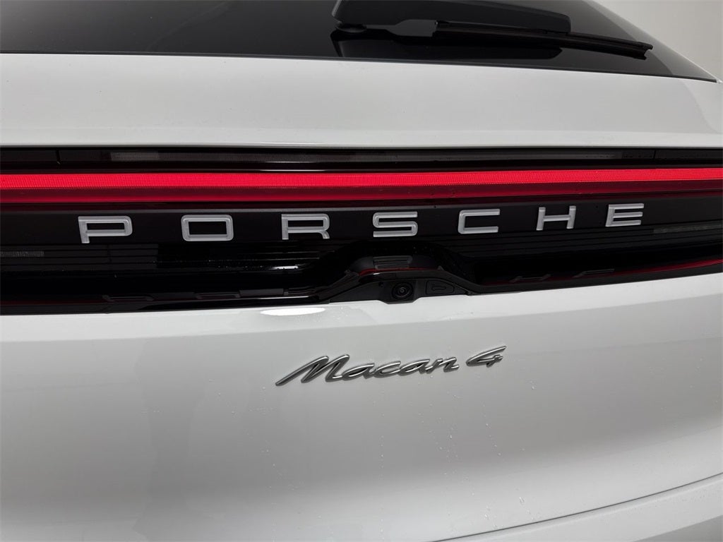 2025 Porsche Macan Electric Electric 4