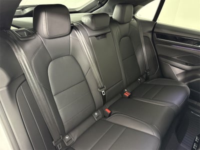 2025 Porsche Macan Electric Electric 4