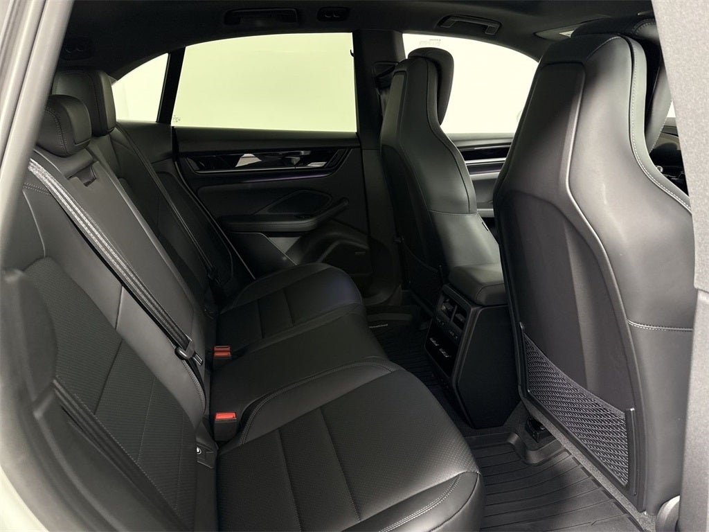 2025 Porsche Macan Electric Electric 4