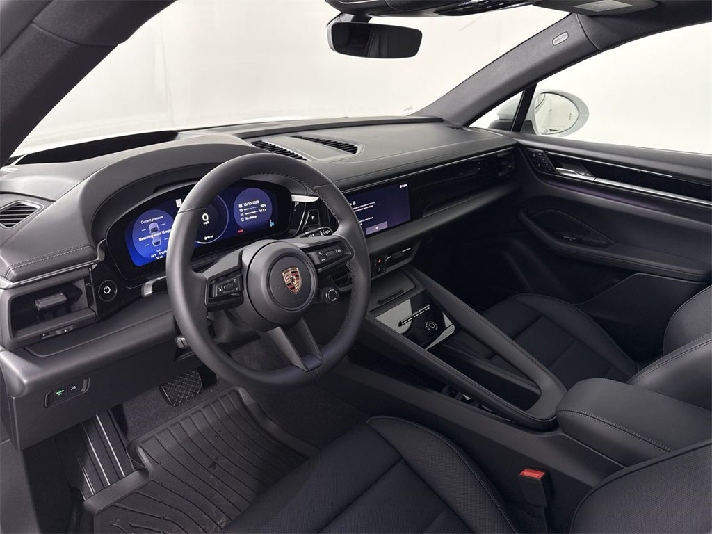 2025 Porsche Macan Electric Electric 4