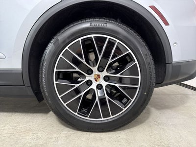 2026 Porsche Macan Electric Electric 4