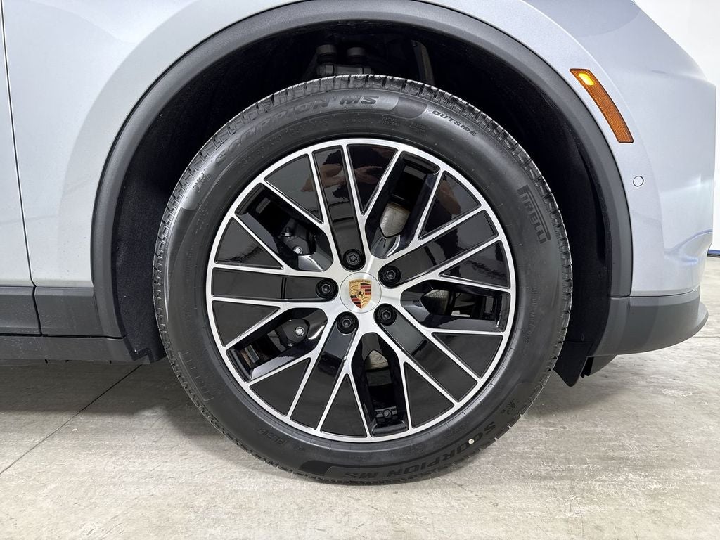 2026 Porsche Macan Electric Electric 4