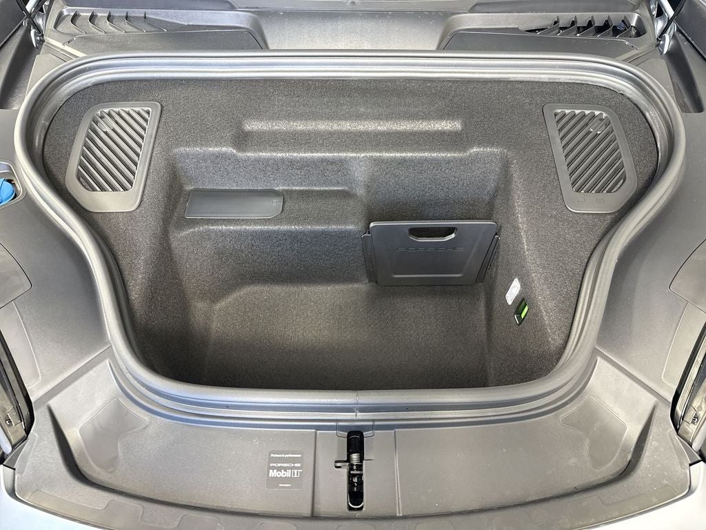 2026 Porsche Macan Electric Electric 4