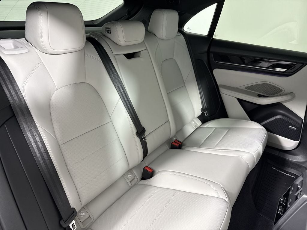 2026 Porsche Macan Electric Electric 4