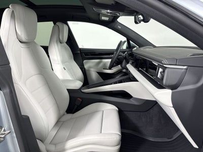 2026 Porsche Macan Electric Electric 4