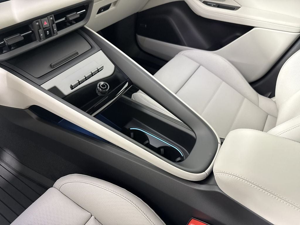 2026 Porsche Macan Electric Electric 4