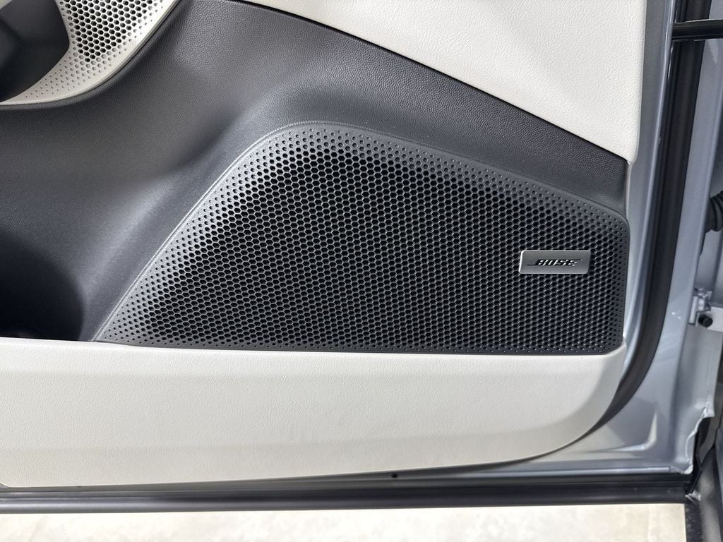 2026 Porsche Macan Electric Electric 4