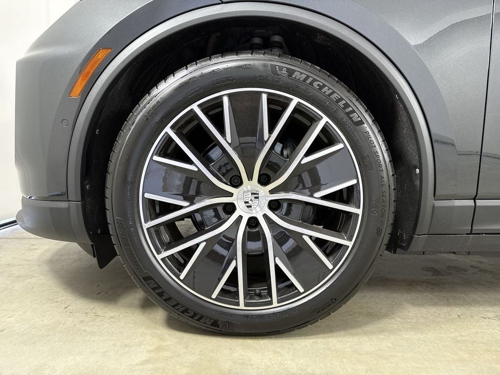 2026 Porsche Macan Electric Electric 4