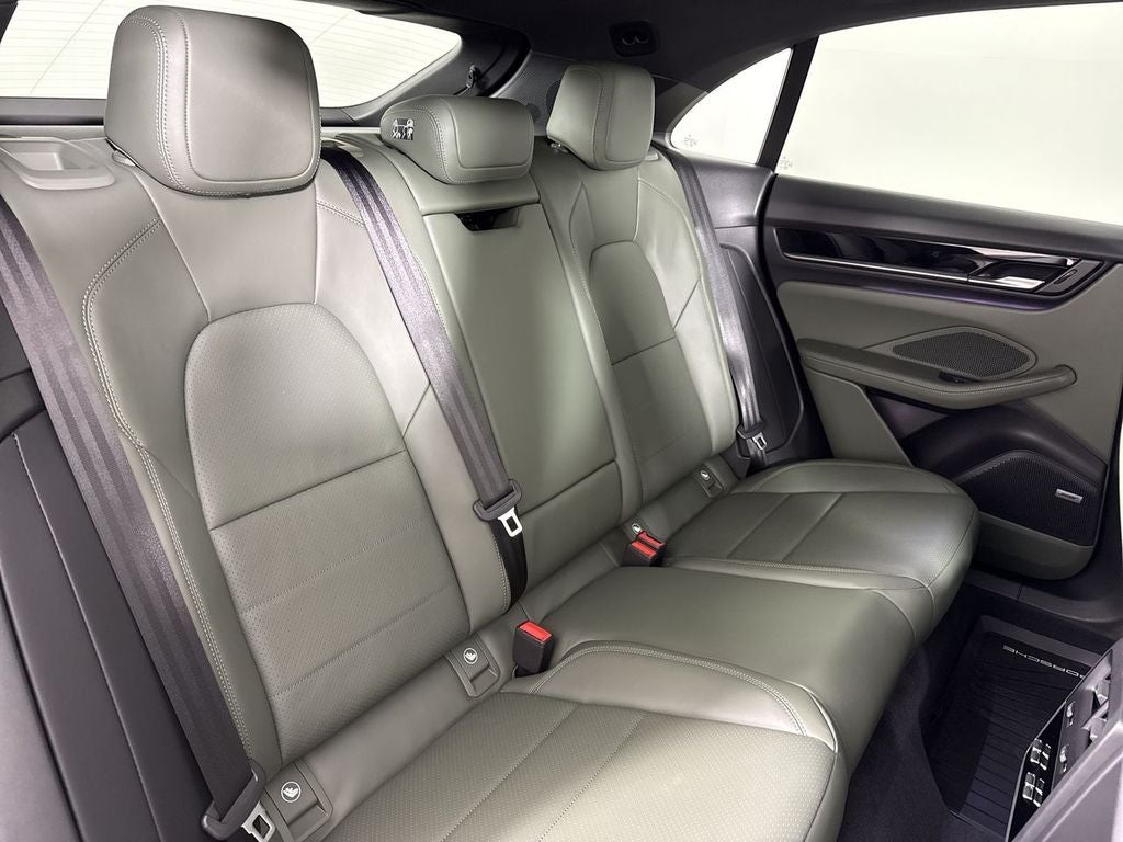2026 Porsche Macan Electric Electric 4