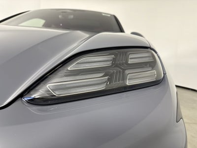 2026 Porsche Macan Electric Electric 4