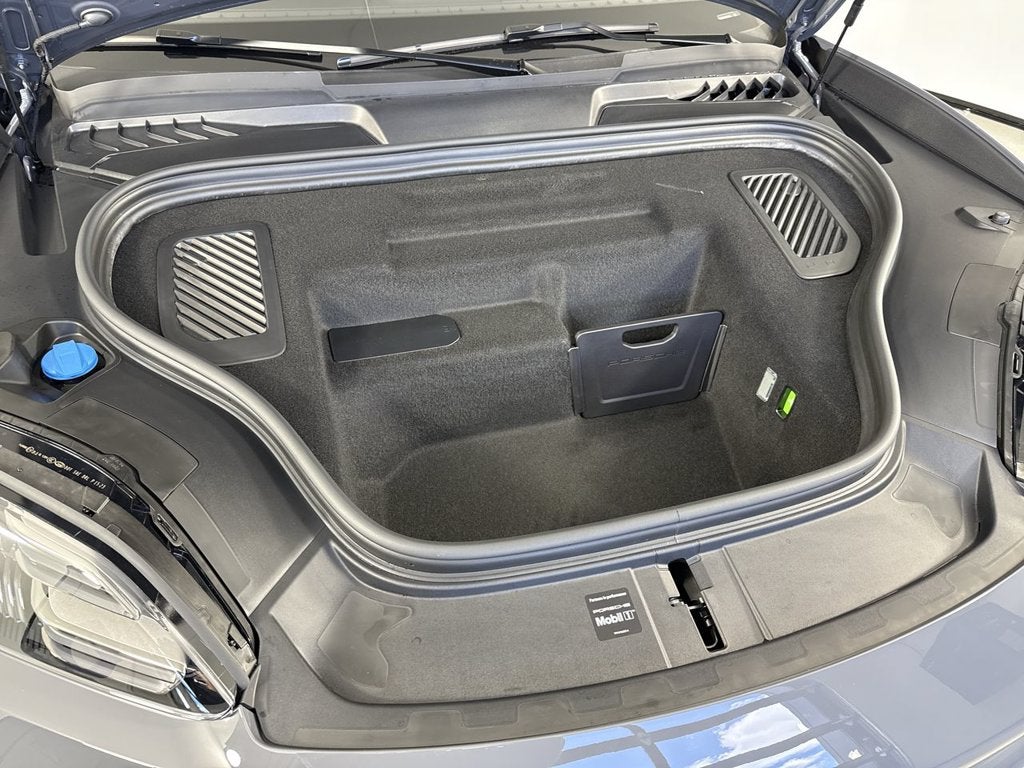 2026 Porsche Macan Electric Electric 4