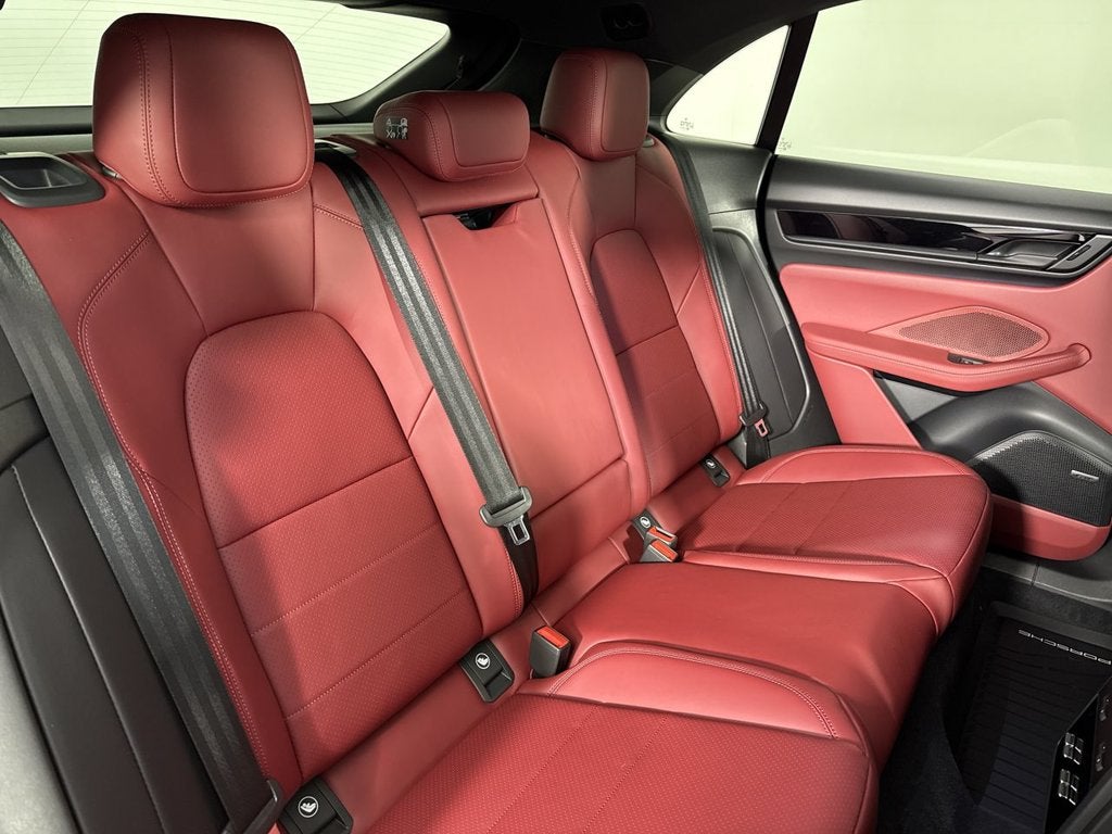 2026 Porsche Macan Electric Electric 4