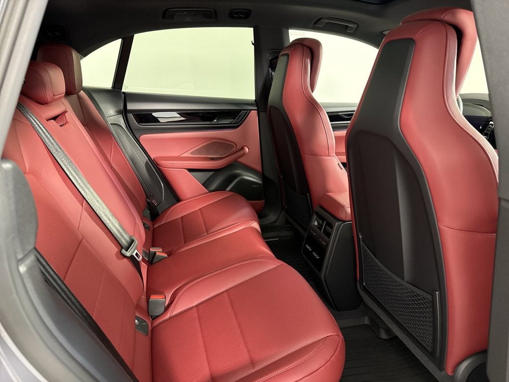 2026 Porsche Macan Electric Electric 4