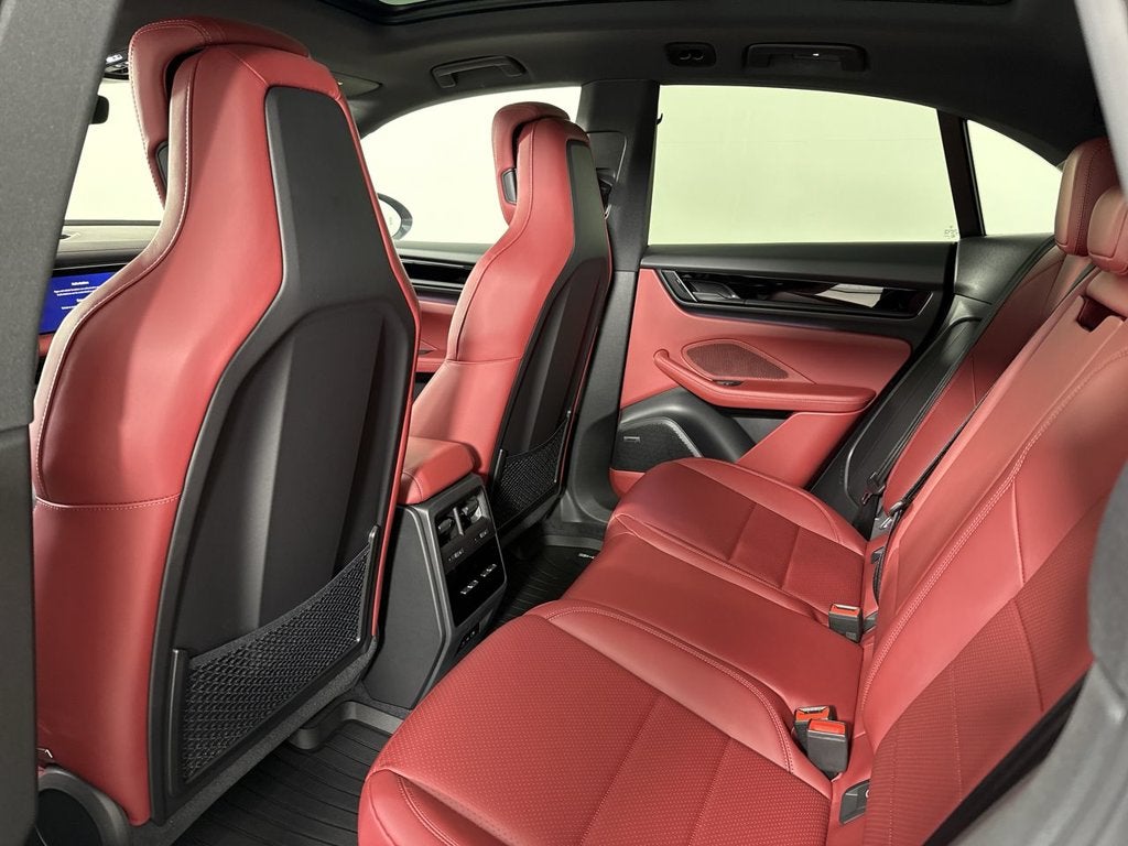 2026 Porsche Macan Electric Electric 4