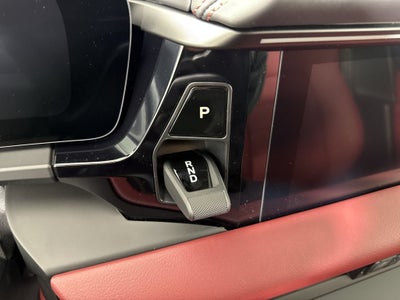 2026 Porsche Macan Electric Electric 4