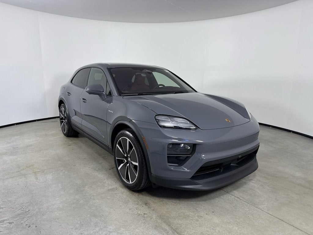2026 Porsche Macan Electric Electric 4