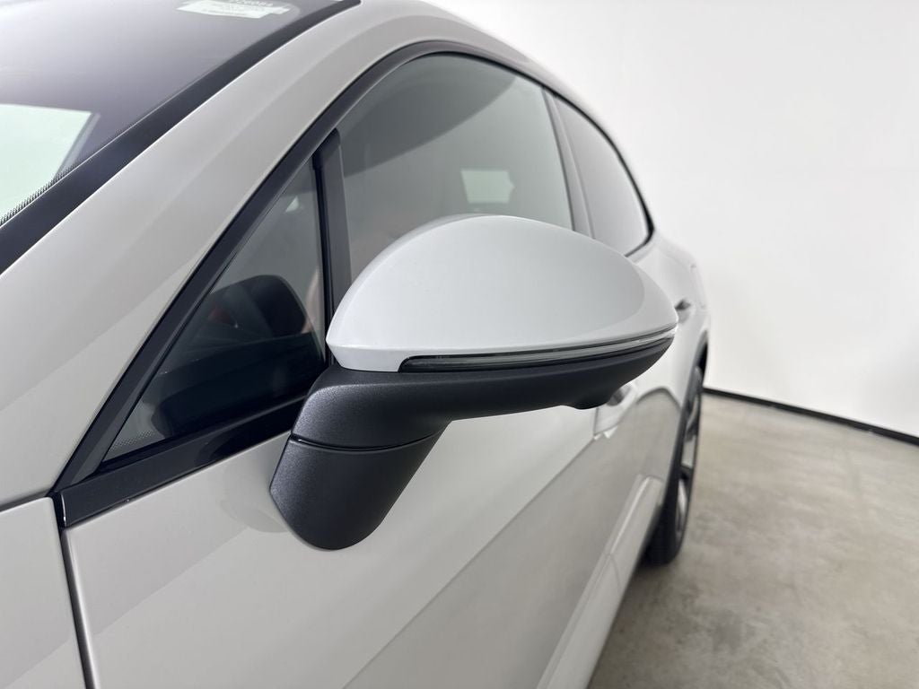 2026 Porsche Macan Electric Electric 4