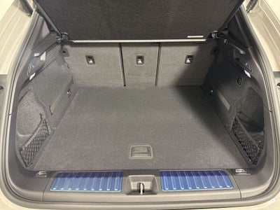 2026 Porsche Macan Electric Electric 4