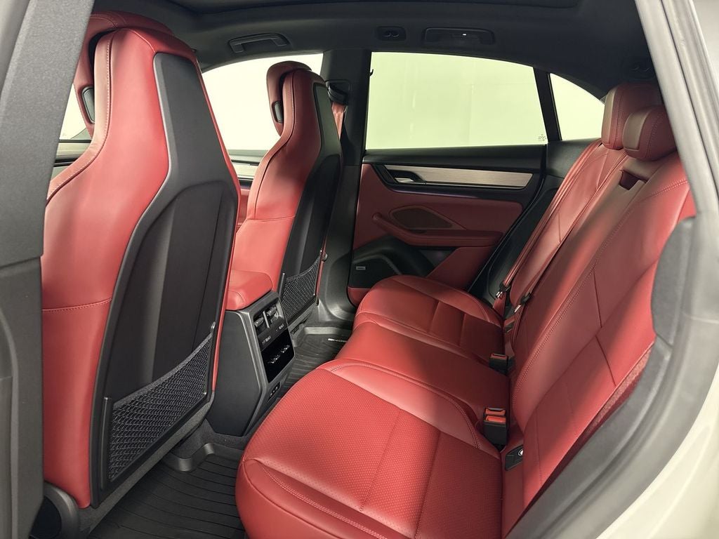 2026 Porsche Macan Electric Electric 4