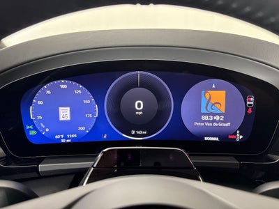 2026 Porsche Macan Electric Electric 4