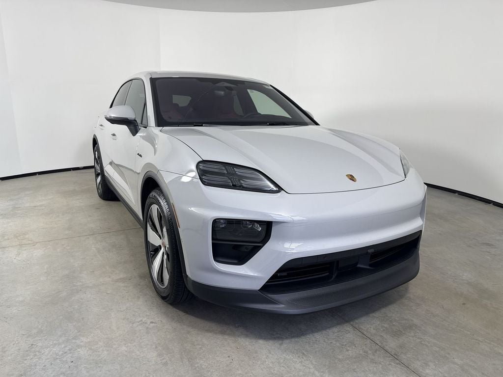 2026 Porsche Macan Electric Electric 4