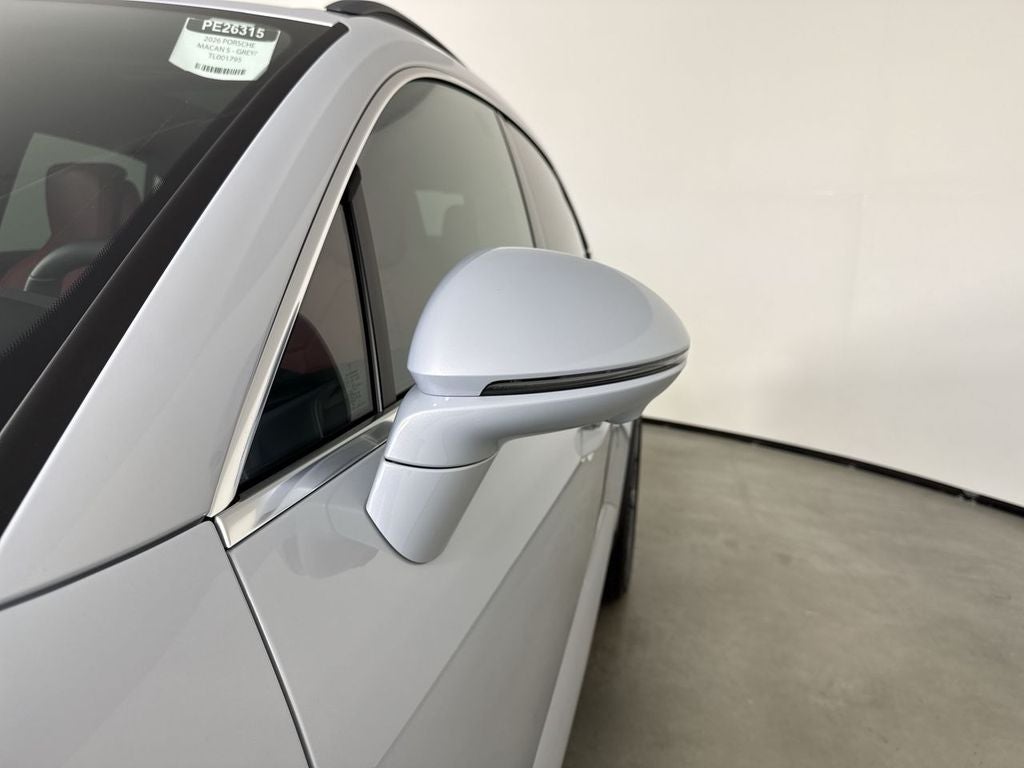 2026 Porsche Macan Electric Electric 4