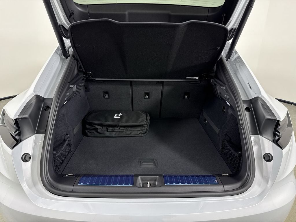 2026 Porsche Macan Electric Electric 4